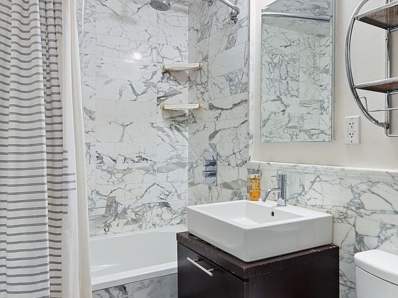 5th image of 107 E 31st St APT 7A