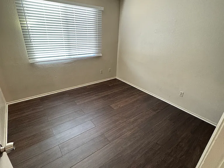 4705 E Pueblo Ave — Photo 16
