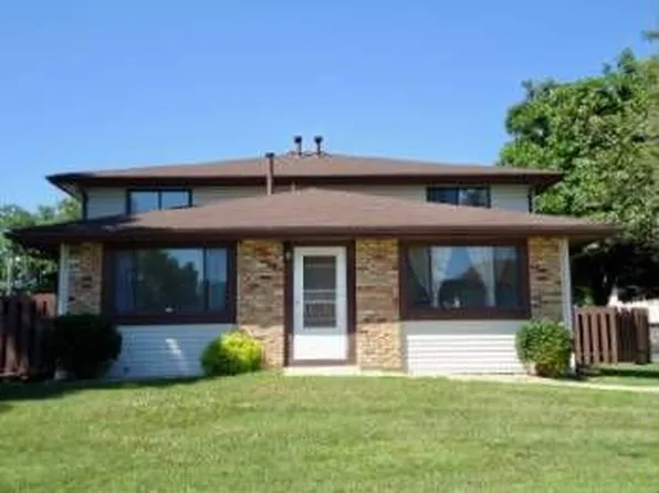 6332 84th Ct N, Brooklyn Park, MN 55445