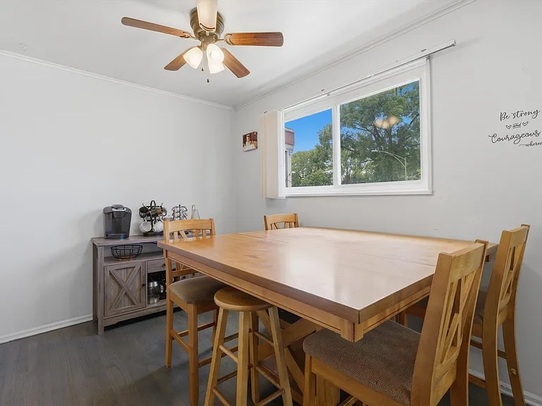 8411 S Knox Ave — Photo 4