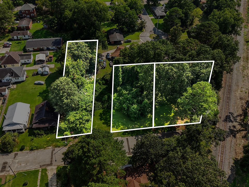 1st image of 706 W Walnut Street
