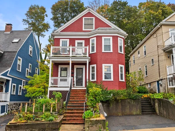 38 Tanager St #1, Arlington, MA 02476