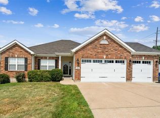 1201 Woodside Dr, Arnold, MO