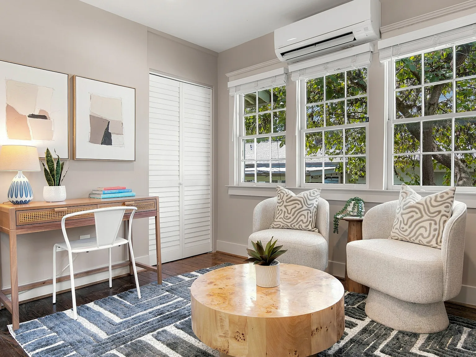 Studio, 646 sqft, $2,000 — Photo 3