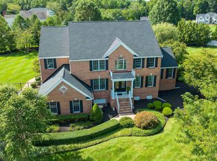 14 Smith Dr, Allentown, NJ 08501