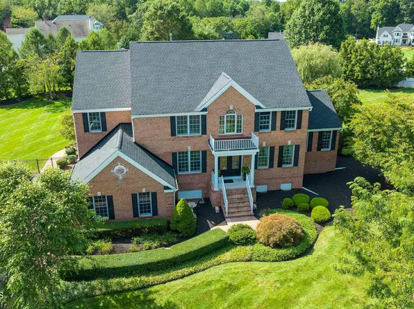 14 Smith Drive, Allentown, NJ 08501