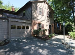 6709 Tildenwood Ln, Rockville, MD 20852