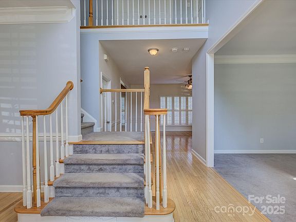 5th image of 17309 Knoxwood Dr