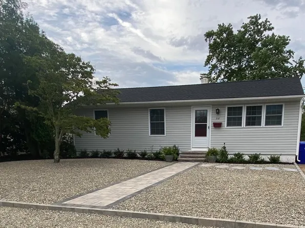 318 Bellanca Rd, Brick, NJ 08723