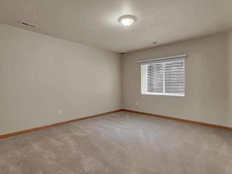 5235 Bancroft Hts — Photo 22
