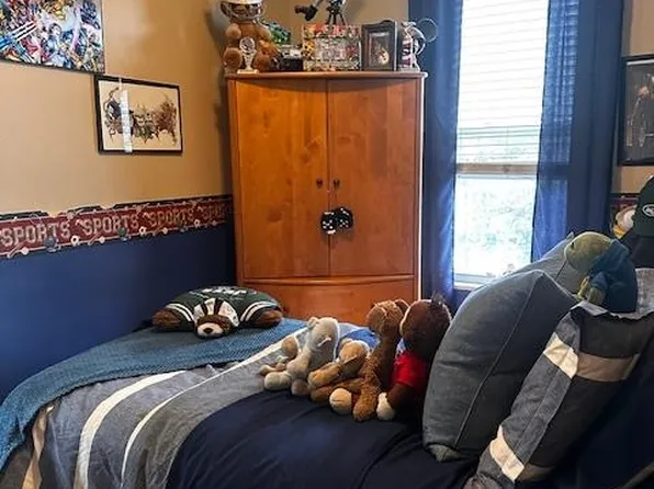 162 West 32nd Street image 6 of 7