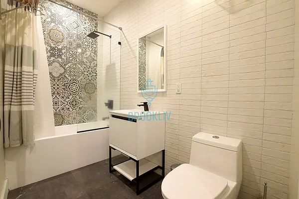 Rented by null | media 29