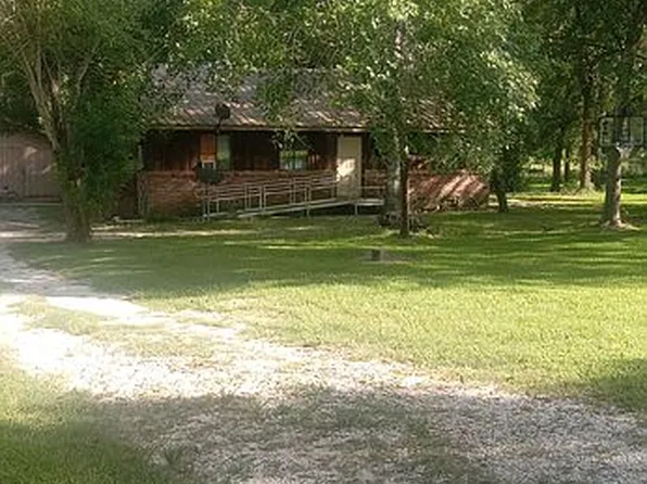 13A Big Lake Cir #A, Huntsville, TX 77320