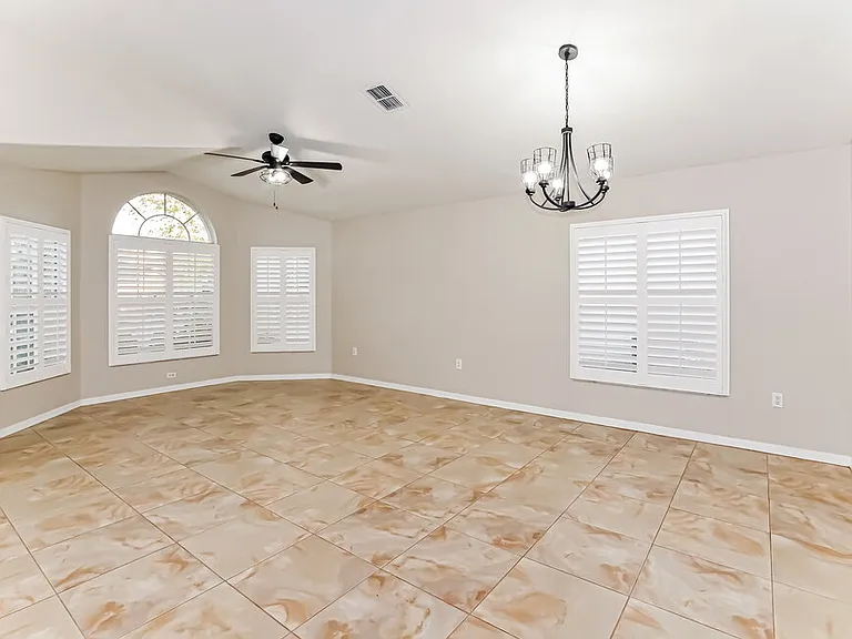 14643 Lady Victoria Blvd — Photo 4