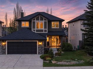 74 S Evercreek Bluffs Rd SW, Calgary, AB T2Y 4P2
