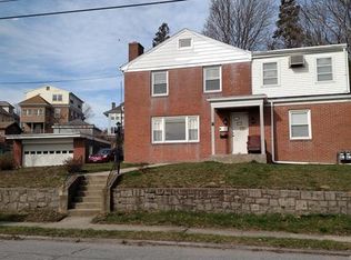 77 Riverview Ave, New London, CT 06320