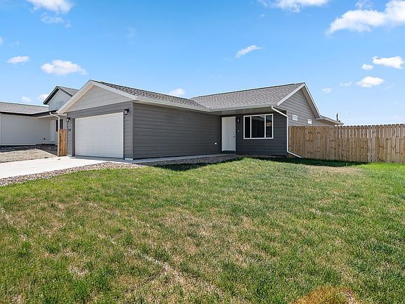 2nd image of 405 Nighthawk Dr