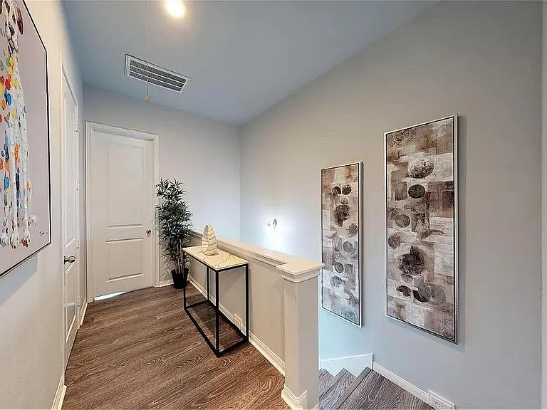 4906 Paradigm Ln — Photo 8