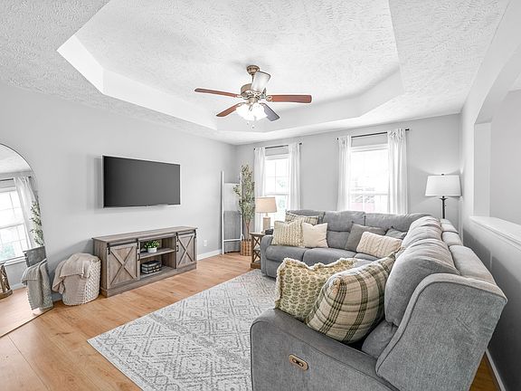4th image of 1461 Mutual Dr
