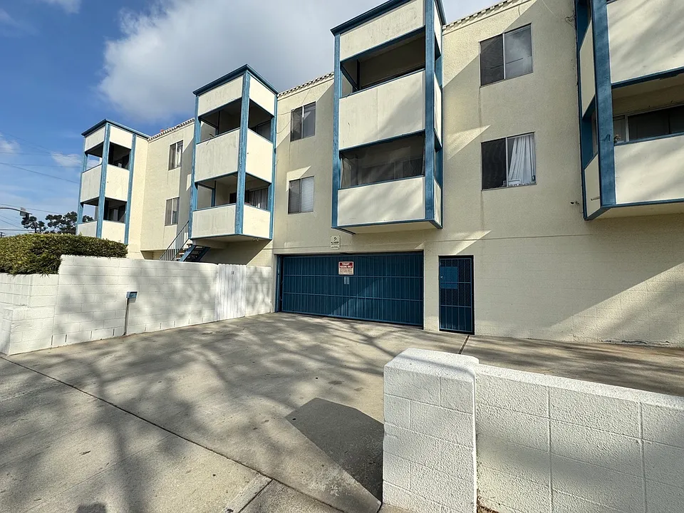 5858 S Pacific Coast Hwy #4
