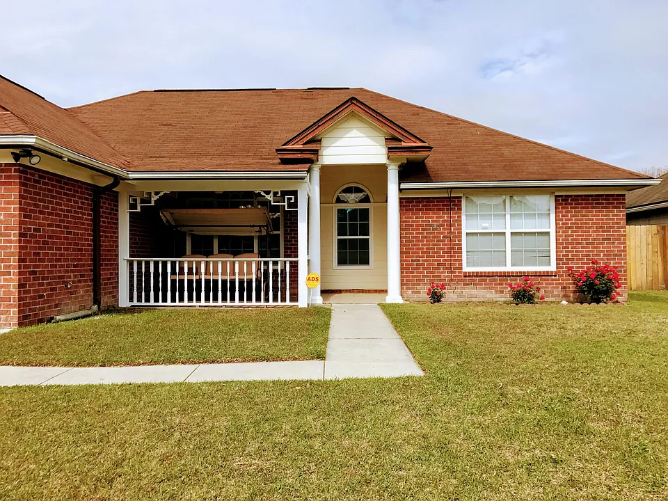 10 Brookgreen Dr
