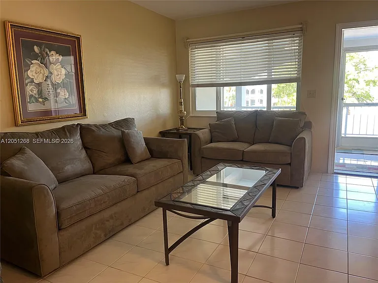 501 Blue Heron Dr #306A — Photo 12