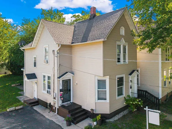 429 Center St, Waukegan, IL 60085
