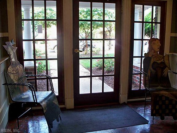 4th image of 1506 Colonial Ave APT 12