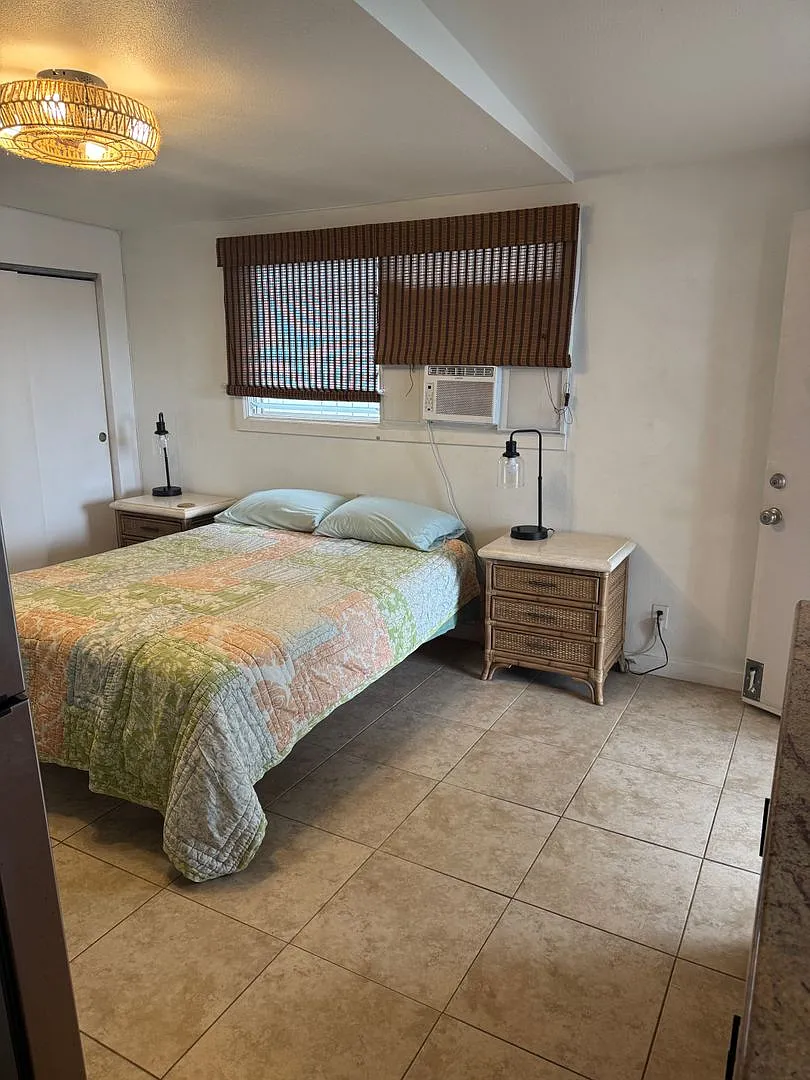 Attached Guest Studio Home in Kailua Town with Yard, and Pets Allowed — Photo 4