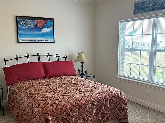 5th image of 109 E Retama St #7