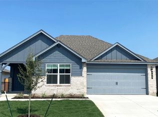 105 Little Green Trl, Jarrell, TX 76537