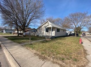 1419 F St, Cozad, NE 69130