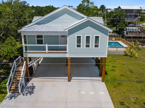 80 Fiber St, Bay Saint Louis, MS 39520