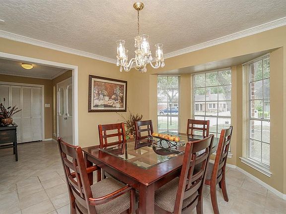 5th image of 22426 Smokey Hill Dr