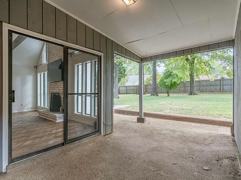 2278 Howard Rd — Photo 31