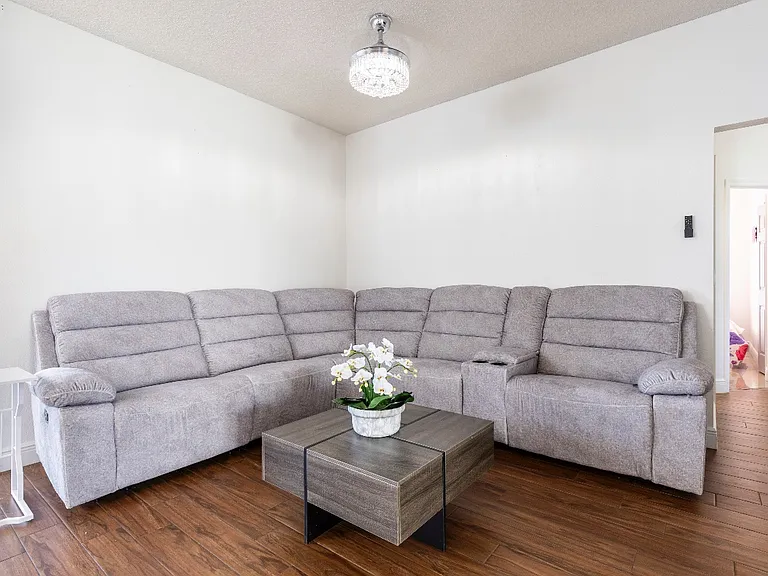 1041 Jaybee Ave — Photo 39