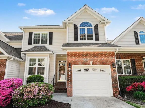 216 Harbor Creek Dr, Cary, NC 27511