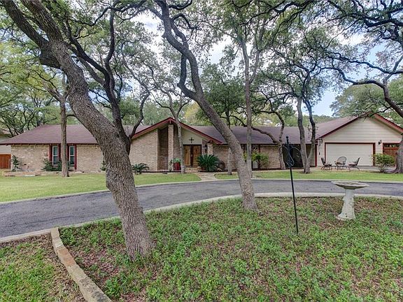 2nd image of 219 E Esparada Dr