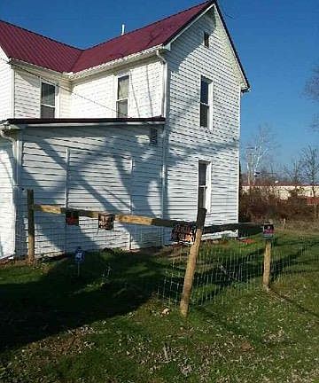 3rd image of 259 S Indiana Ave