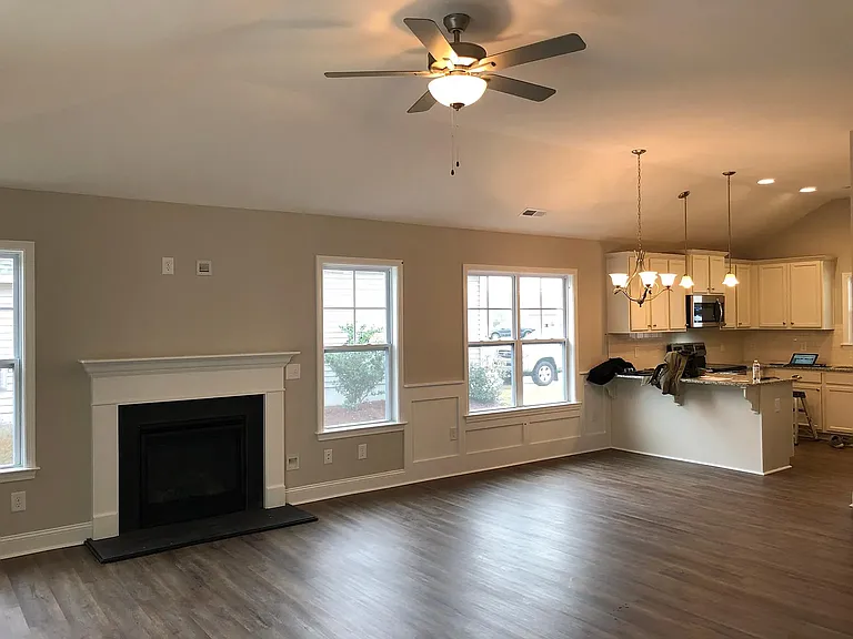 118 Emerson Ln — Photo 18