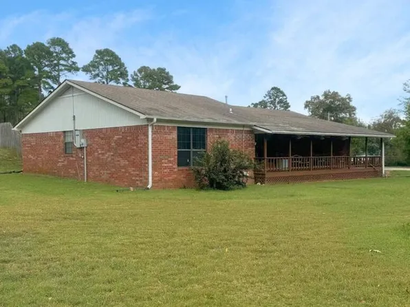 131 Virden Cir, Russellville, AR 72802