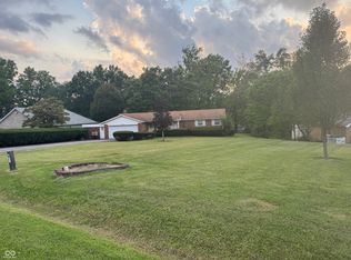 1556 S Mount Nebo Rd, Martinsville, IN 46151