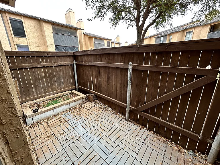 8601 Memphis Dr #A8 — Photo 13
