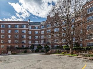 6 Midland Gdns #5D, Bronxville, NY 10708