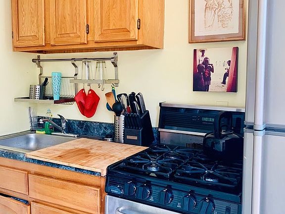 4th image of 533 Franklin Ave APT 3