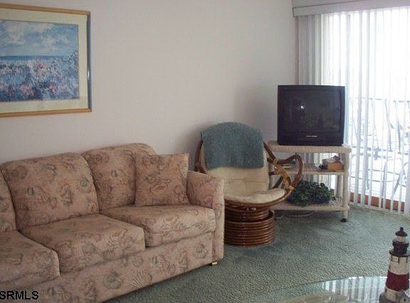 5th image of 900 Palen Ave APT 5