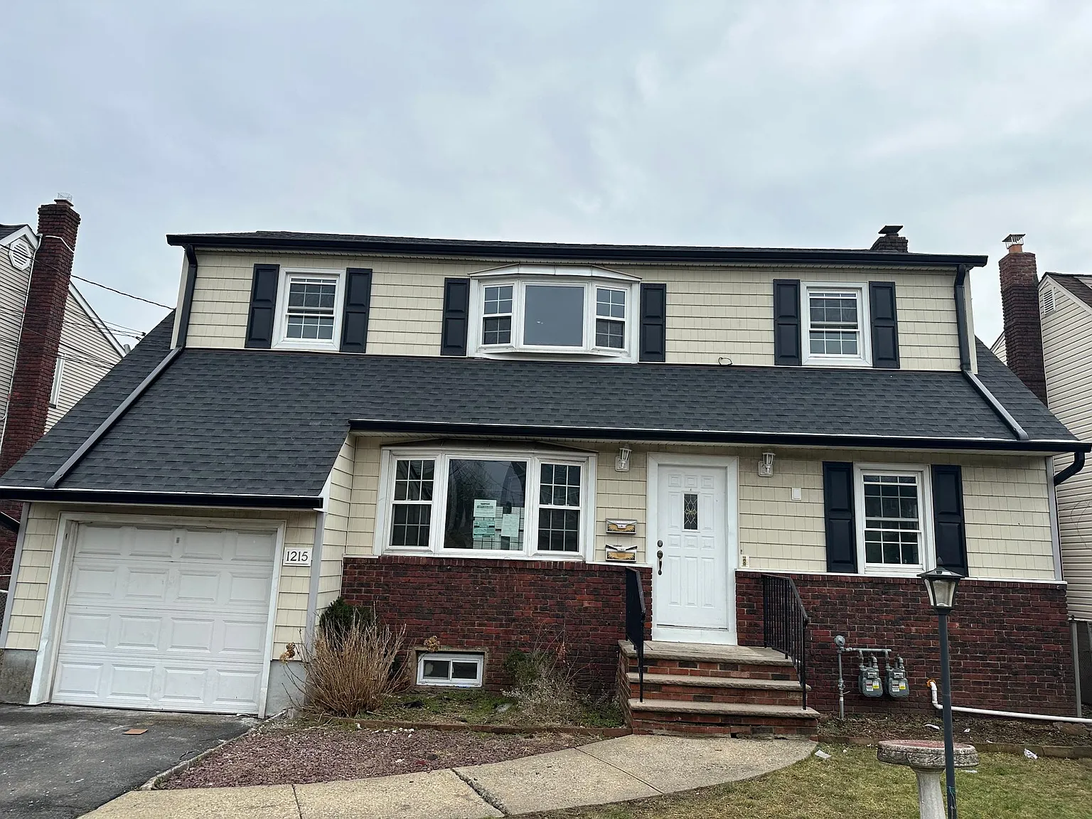 3 bed, $2,850 — Photo 1