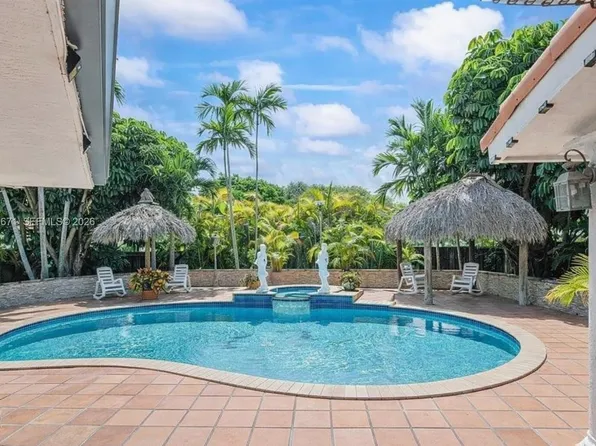 12121 SW 107th St, Miami, FL 33186