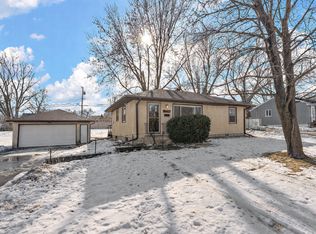3794 Upper 73rd St E, Inver Grove Heights, MN 55076