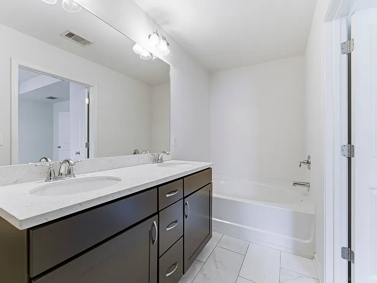2717 Avanti Way — Photo 14